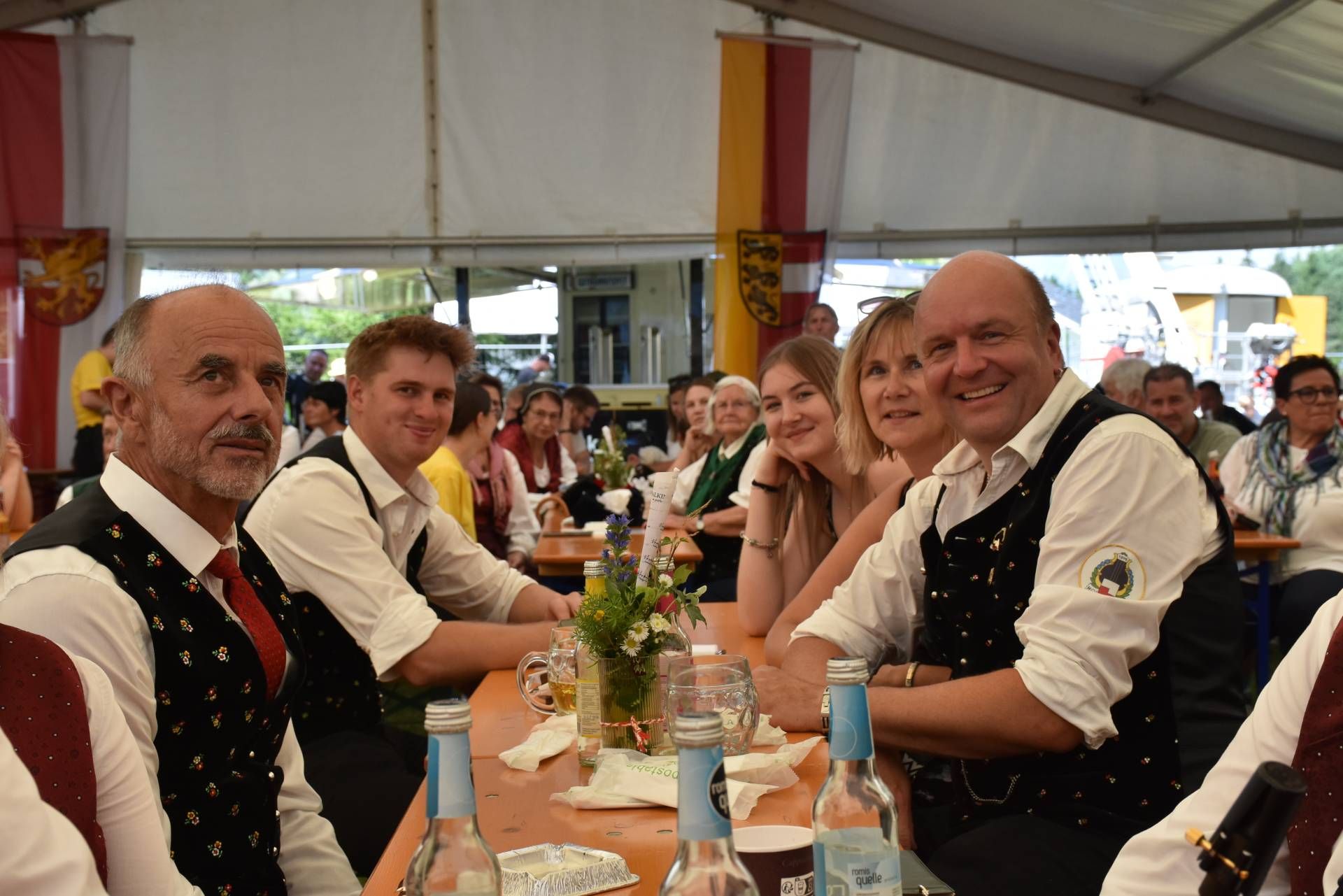 Der MGV Lind nach getaner "Arbeit".