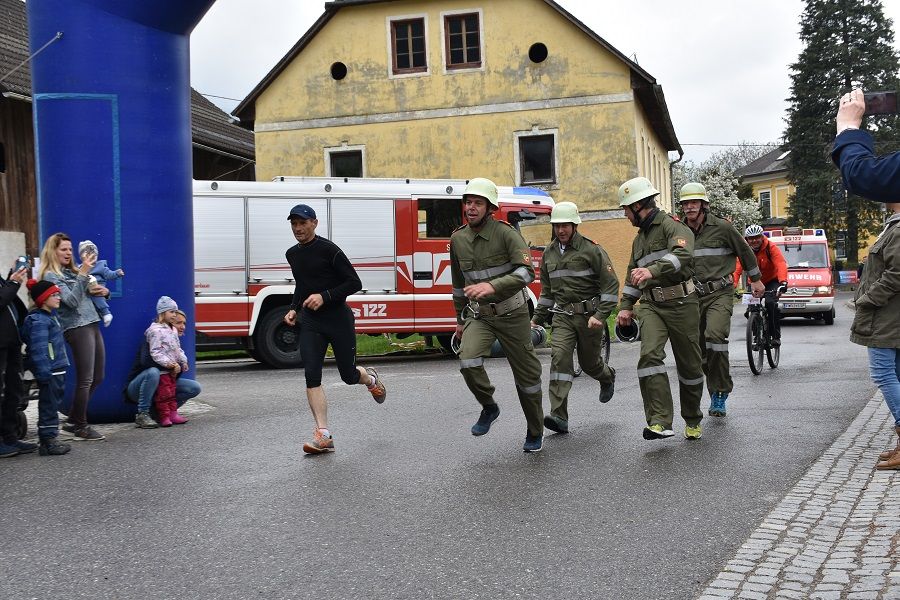 Voller Einsatz der FF Lind.