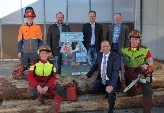 Infokampagne f&uuml;r &bdquo;Umweltbewusste Forstarbeit&ldquo;