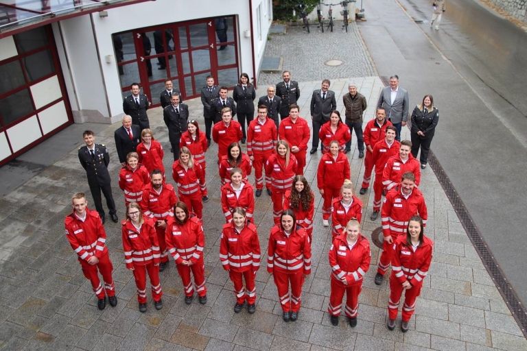 Abschluss der RETTUNGSSANIT&Auml;TER-Ausbildung 2022