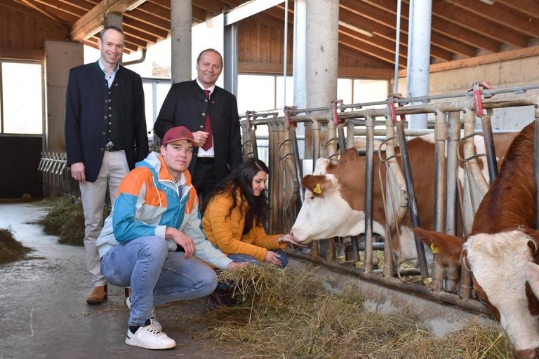 Ausbildungsstart f&uuml;r Nutztier-Medizin in Tirol