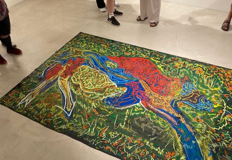 Bunter Mix junger K&uuml;nstlerInnen in der Kunstwerkstatt