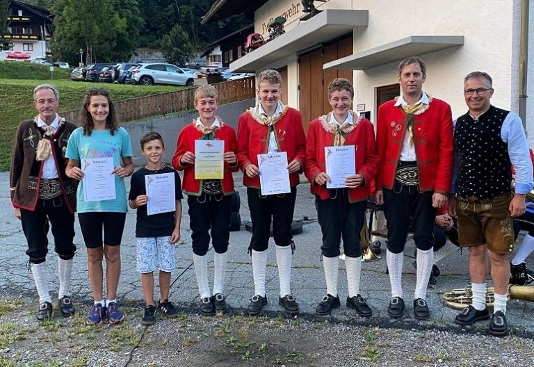 Abendkonzert mit verdienstvollen Ehrungen