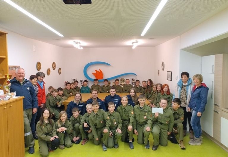 Gro&szlig;e Unterst&uuml;tzung f&uuml;r die Feuerwehrjugend