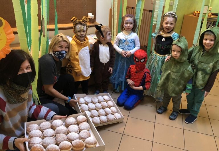 Kiwanis &uuml;berraschten mit Krapfen 