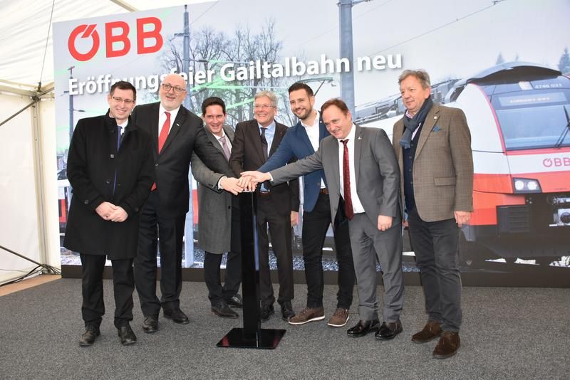 V. l.: Bgm. Alfred Altersberger (N&ouml;tsch), CEO Andreas Matth&auml; (&Ouml;BB) Bgm. Ronny Rull (St. Stefan), LH Peter Kaiser, LR Sebastian Schuschnig, Bgm. Siegfried Ronacher (Hermagor) und Bgm. Erich Kessler (Arnoldstein).