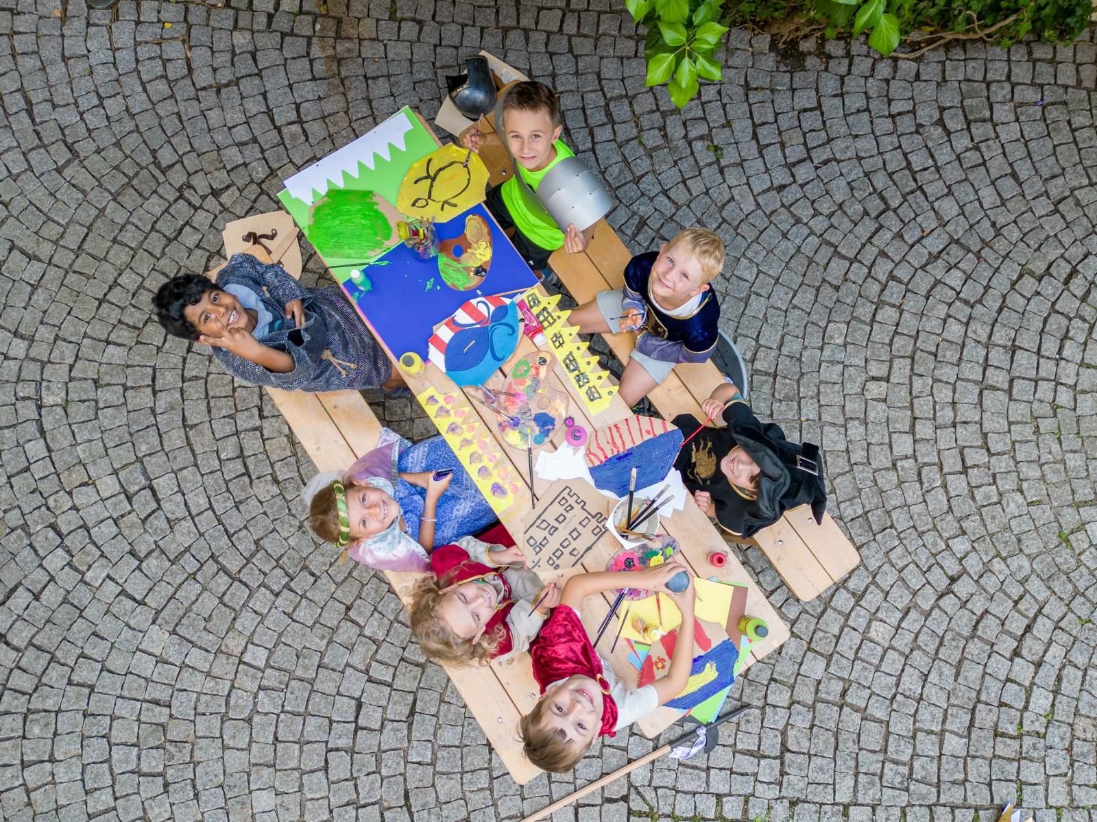 Verkleiden, basteln, malen - KIDSDAY auf Schloss Bruck Foto: Markus Mayr