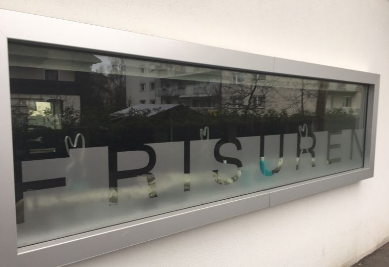 Friseure d&uuml;rfen auch keine Hausbesuche machen