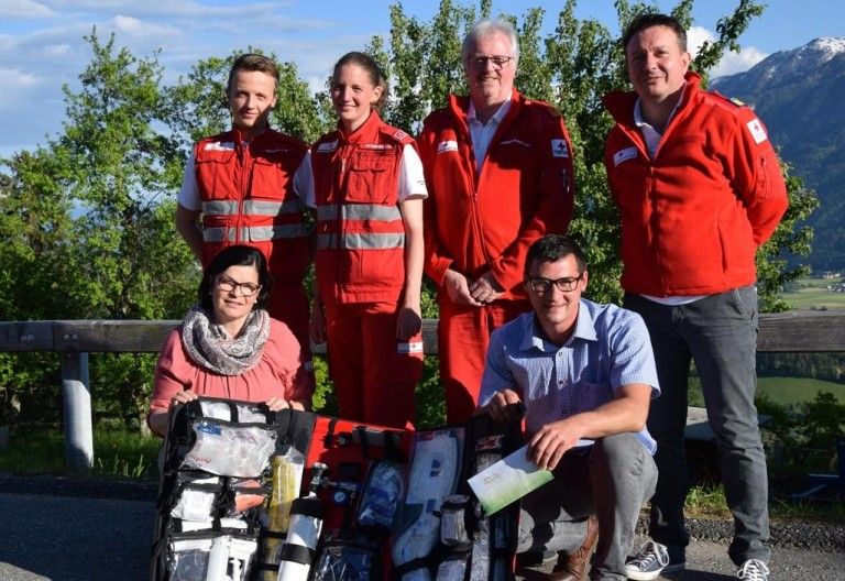 Ein First Responder Rucksack von der Bev&ouml;lkerung f&uuml;r die Bev&ouml;lkerung