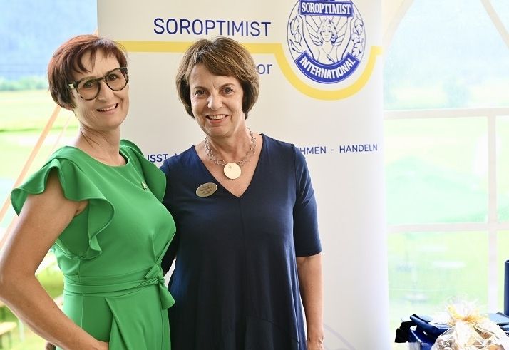 Soroptimistinnen golften f&uuml;r den guten Zweck