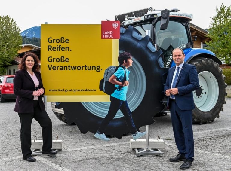 Land startet Sicherheitskampagne zu Gro&szlig;traktoren