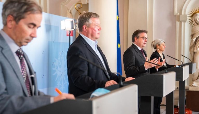 Tiroler Quarant&auml;neorte bleiben noch l&auml;nger isoliert