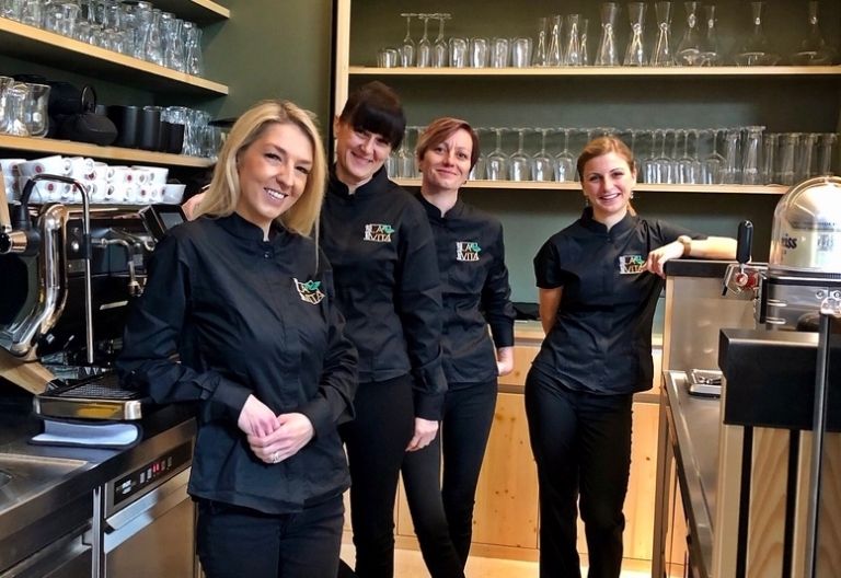 Amlach hat wieder ein Cafe im Dorf