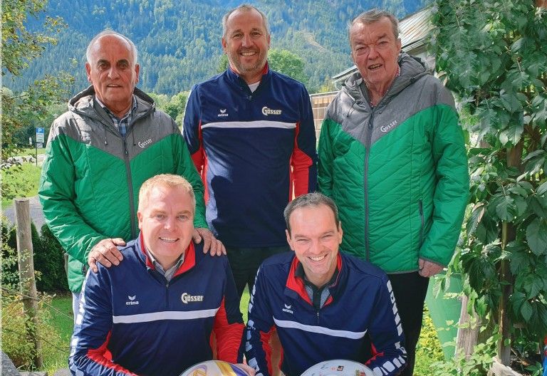 Dellacher bringen den Stocksport nach China 