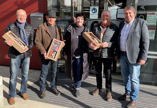 Geschenke f&uuml;r die Dorfservice-Helfer