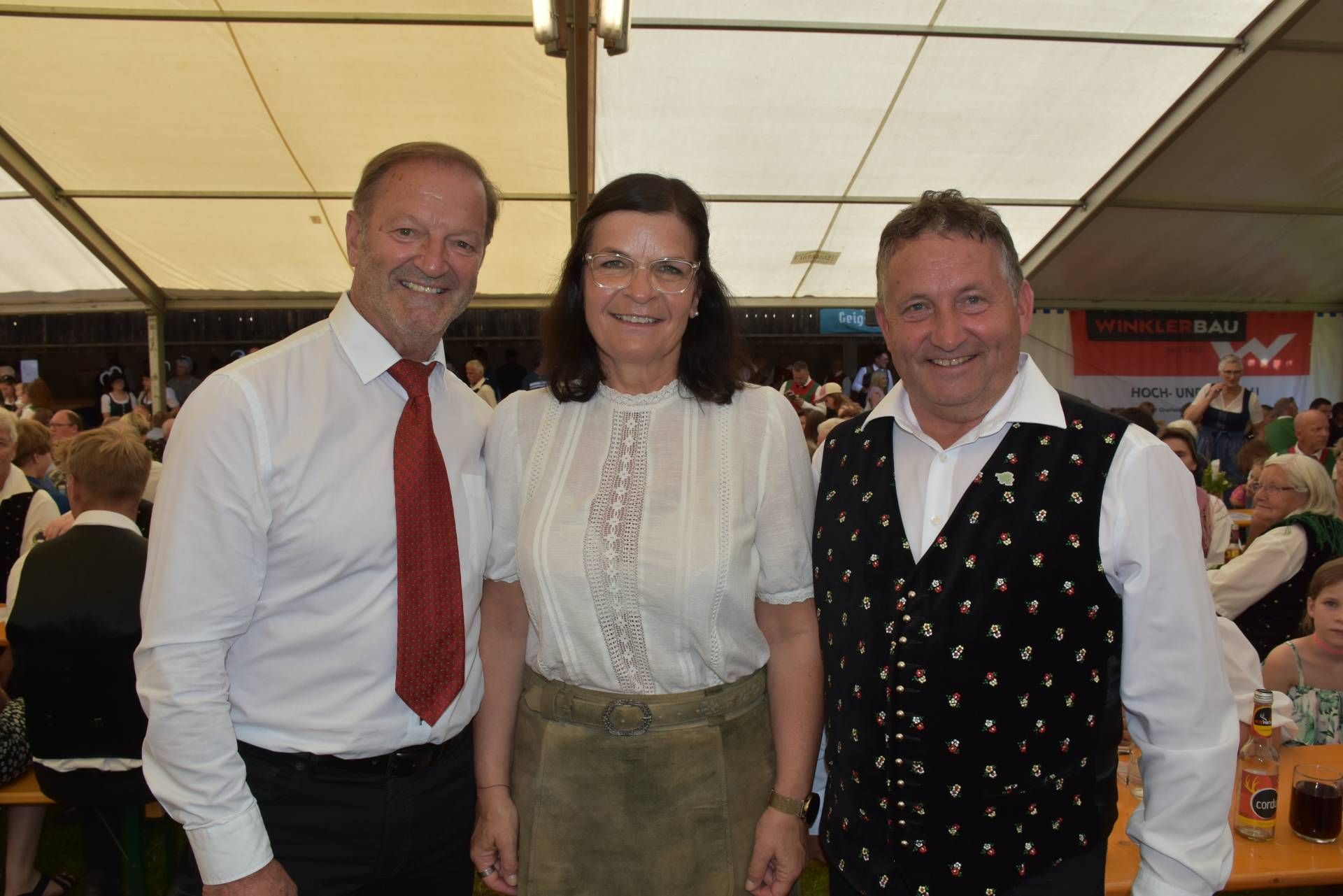 V. l.: Bgm. Josef Brandner, LR Marika Lagger-P&ouml;llinger und Obmann Michael Tiefnig.