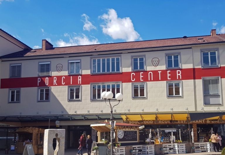 Impfzentren t&auml;glich ge&ouml;ffnet