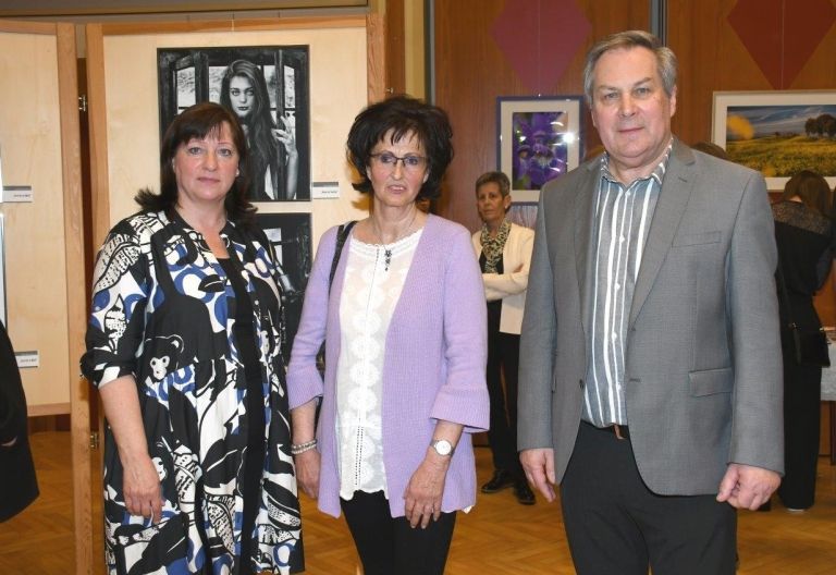 Akt- und Landschaftsfotografie vereint in einer Ausstellung