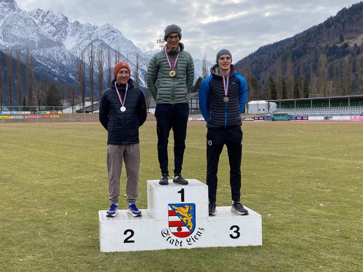 Siegespodest Herren AK: Moritz Auf der Heide, Jakob Stenzel, Jakob Bischofer (alle TS Innsbruck). Foto: Stangl