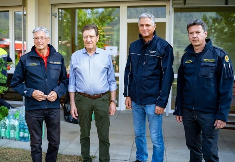 Land K&auml;rnten geschlossen f&uuml;r Hilfe jeder Art