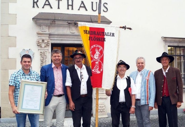 Fl&ouml;&szlig;erverband-Urkunde f&uuml;r die Stadt Spittal 