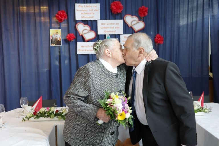 Emma und Johann: Verliebt im Wohn- und Pflegeheim Sillian