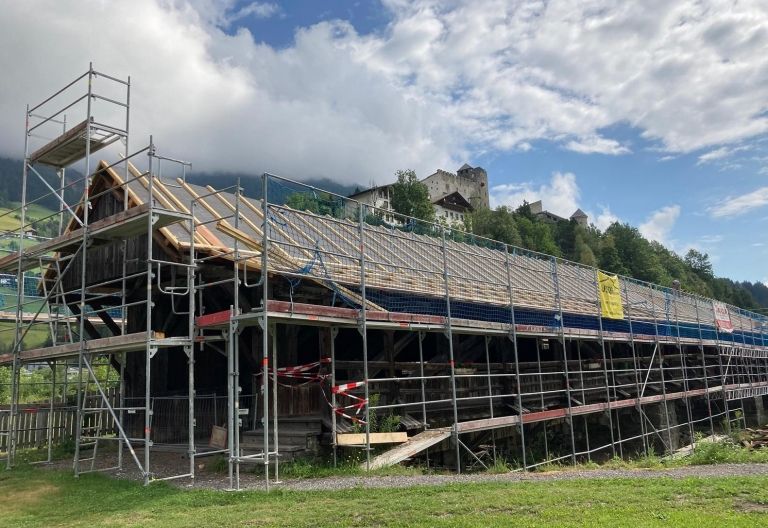 Heimisches Fachwissen bewahrt alte Baukunst