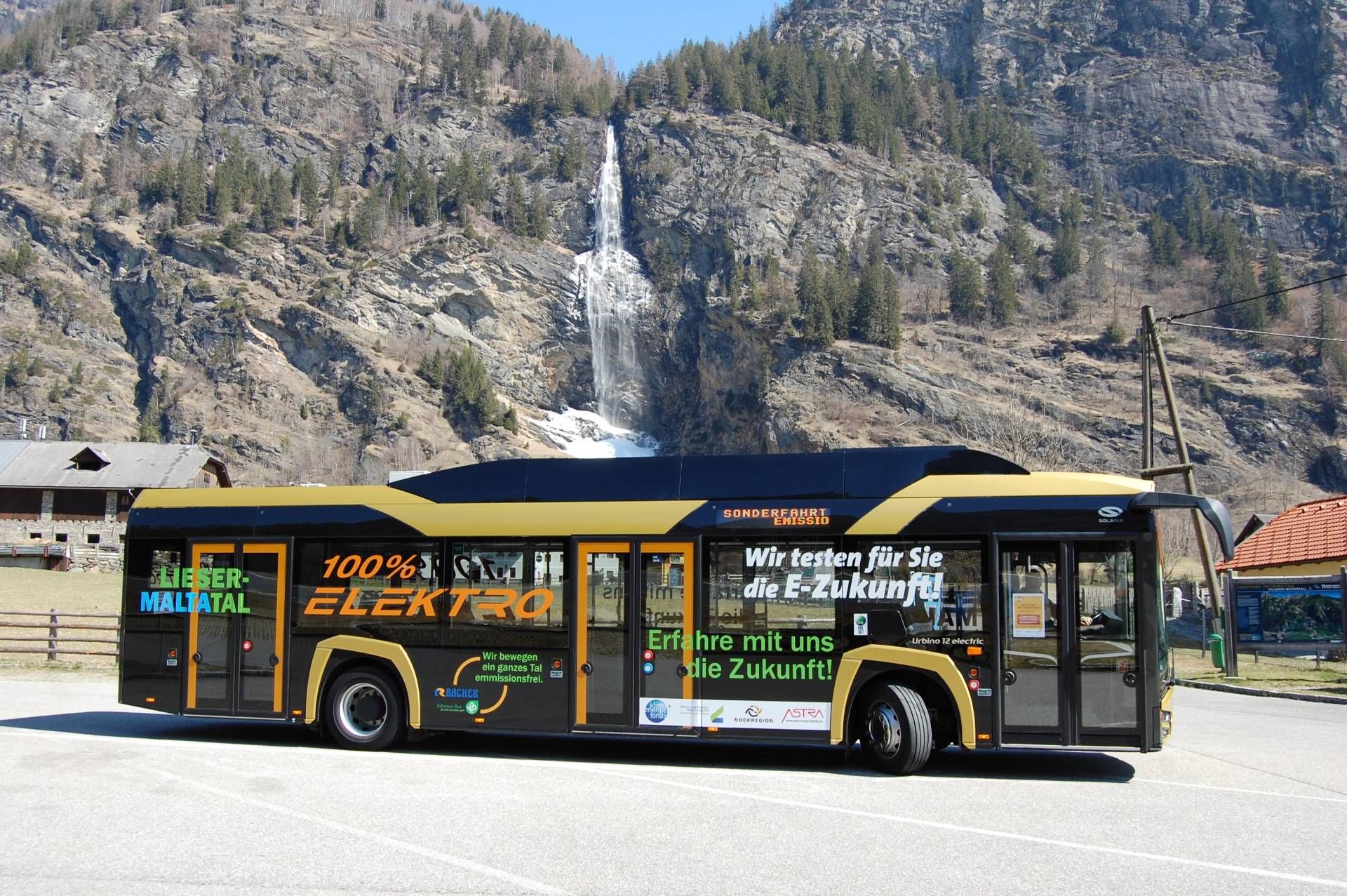 Verschiedene E-Busse wurden im Liesertal schon getestet.