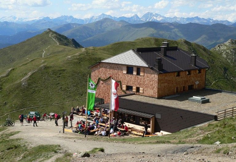 Sillianer H&uuml;tte nach Generalsanierung neu er&ouml;ffnet