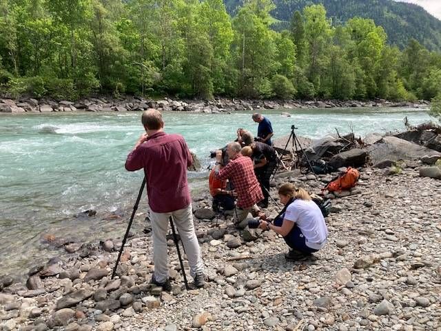 Auf Motivsuche am Iselstrand. Foto: Stangl