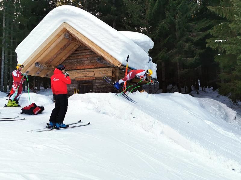 Christian Walder beim Start_Max Franz in Vorbereitung