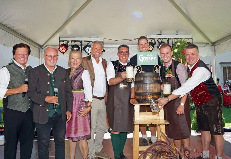 Traditions-Kirchtag im k&uuml;hlen Stadtpark